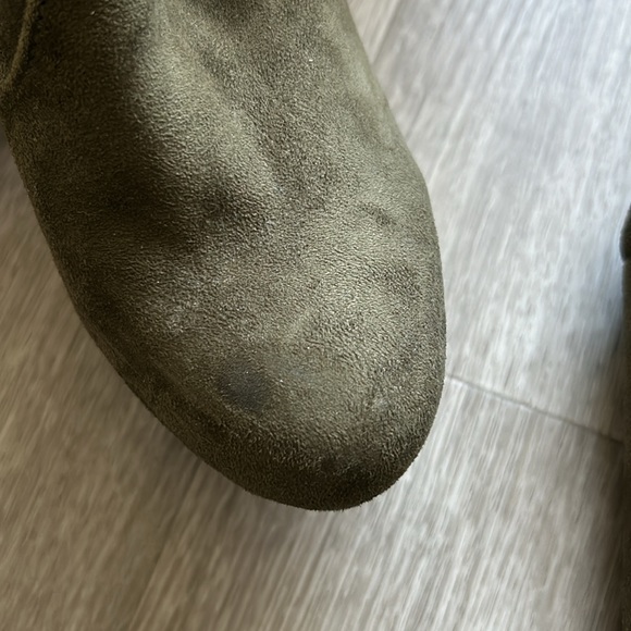 Miss Lola Green Knee High Boots - Picture 3 of 4